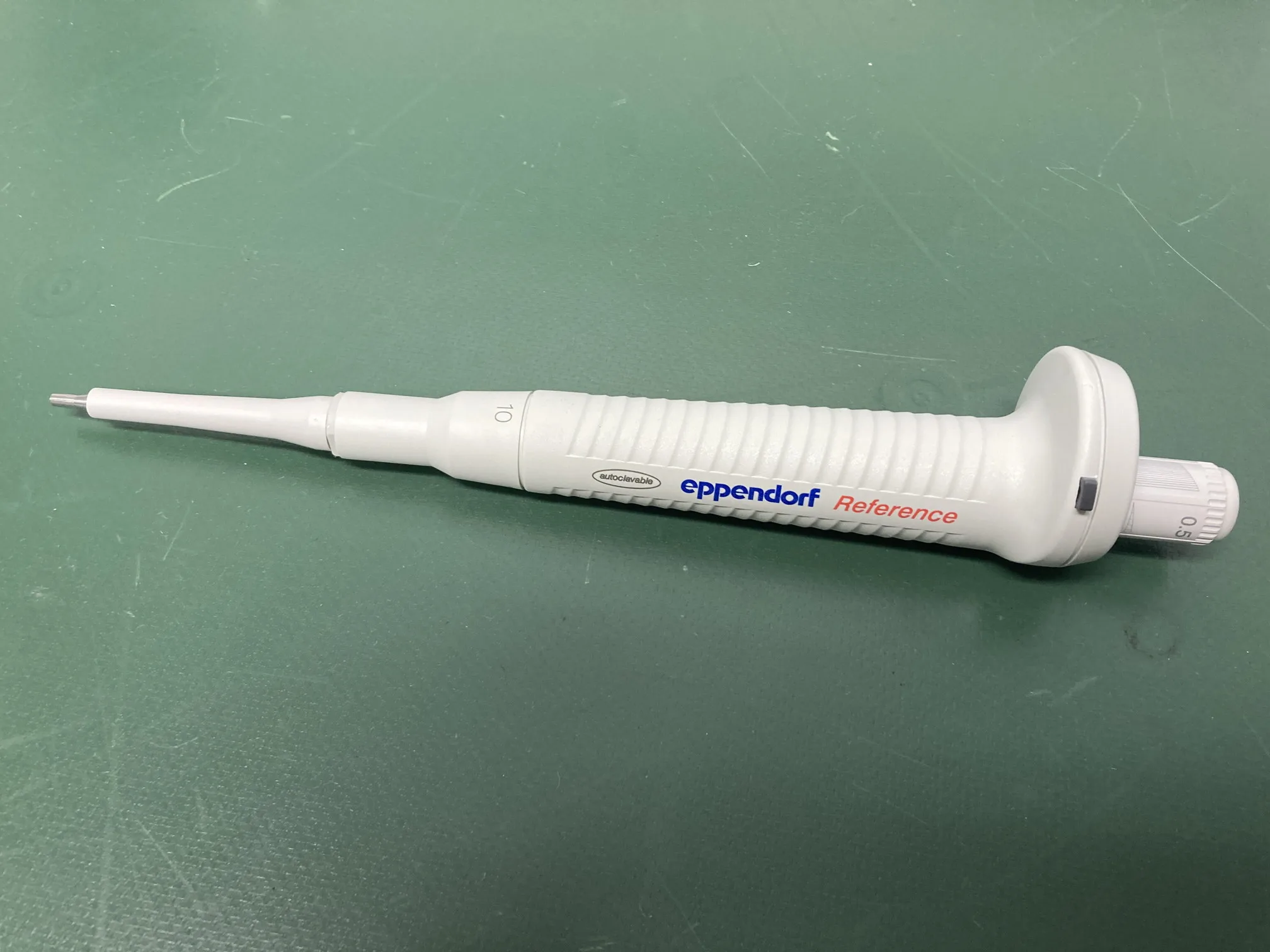 【RL-1003】エッペンドルフ eppendorf マイクロピペット Reference 0.5~10μL