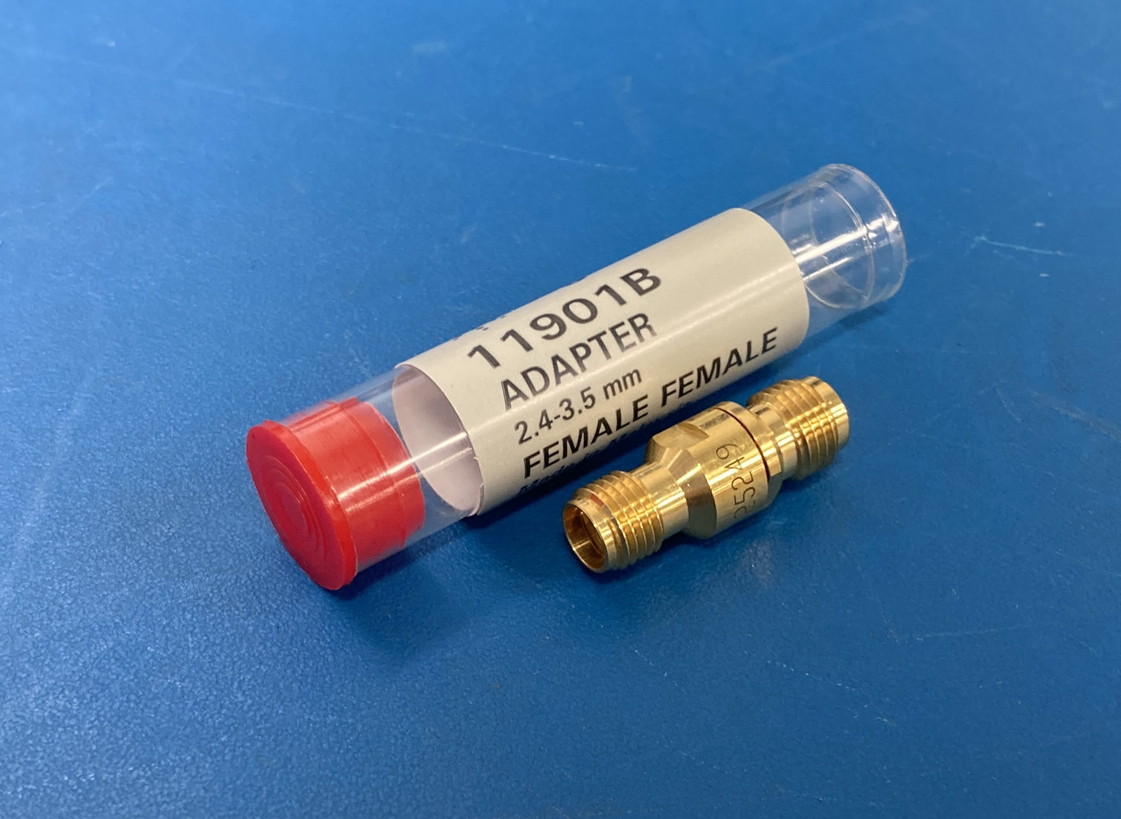 【RL-687】アジレント度量衡グレードアダプタ 2.4 mm(メス) - 3.5mm(メス) DC-26.5 GHz 11901B
