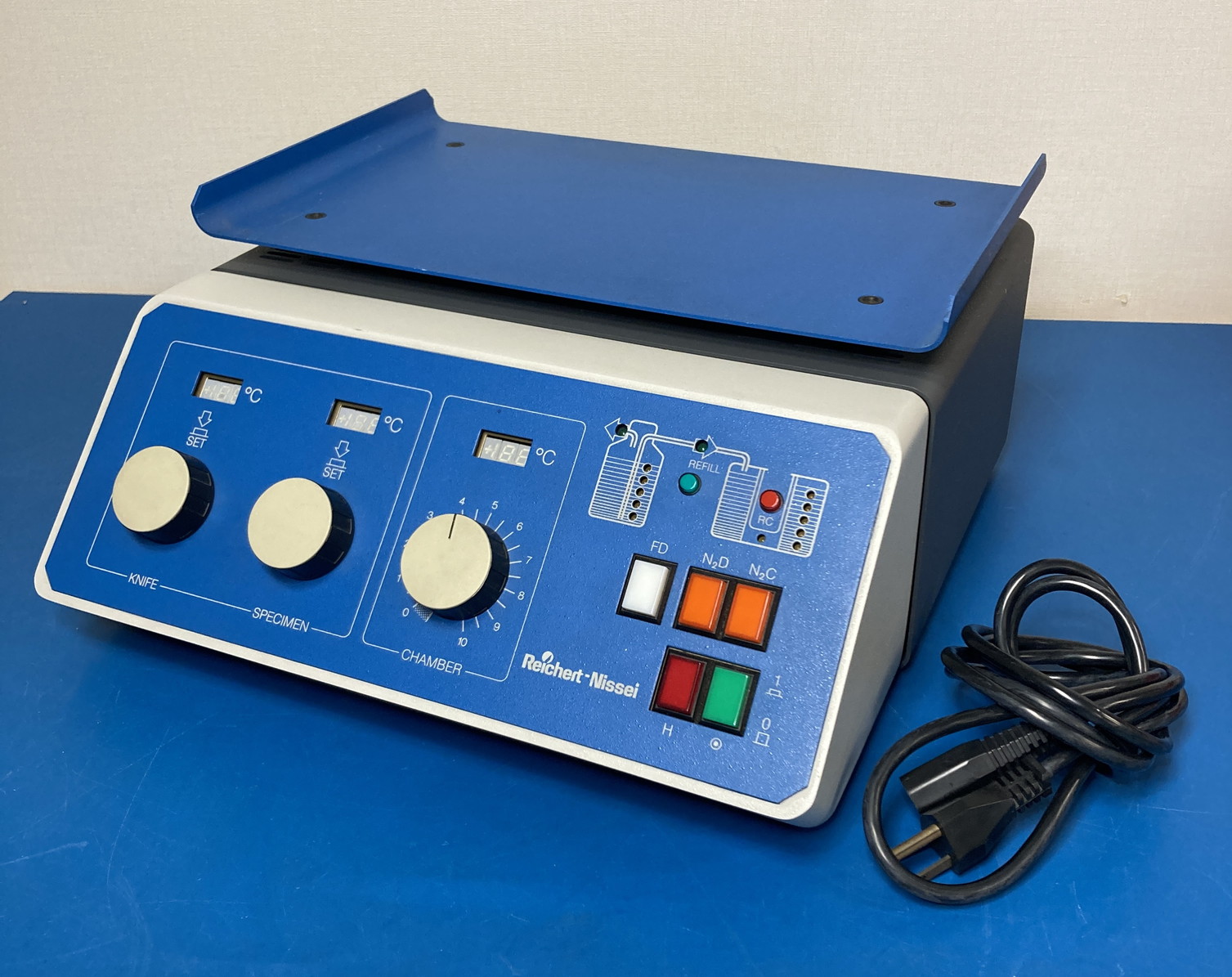 【RL-715】Reichert-Nissei ミクロトーム付属ユニット ★通電のみ確認