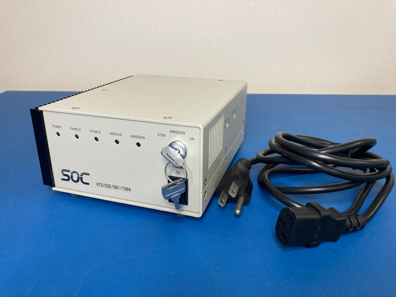 【RL-735】昭和オプトロニクスDPSSAC駆動コントローラ 473/532/561/1064nm 京セラSOCJUNOCompact相当品 JMC-12