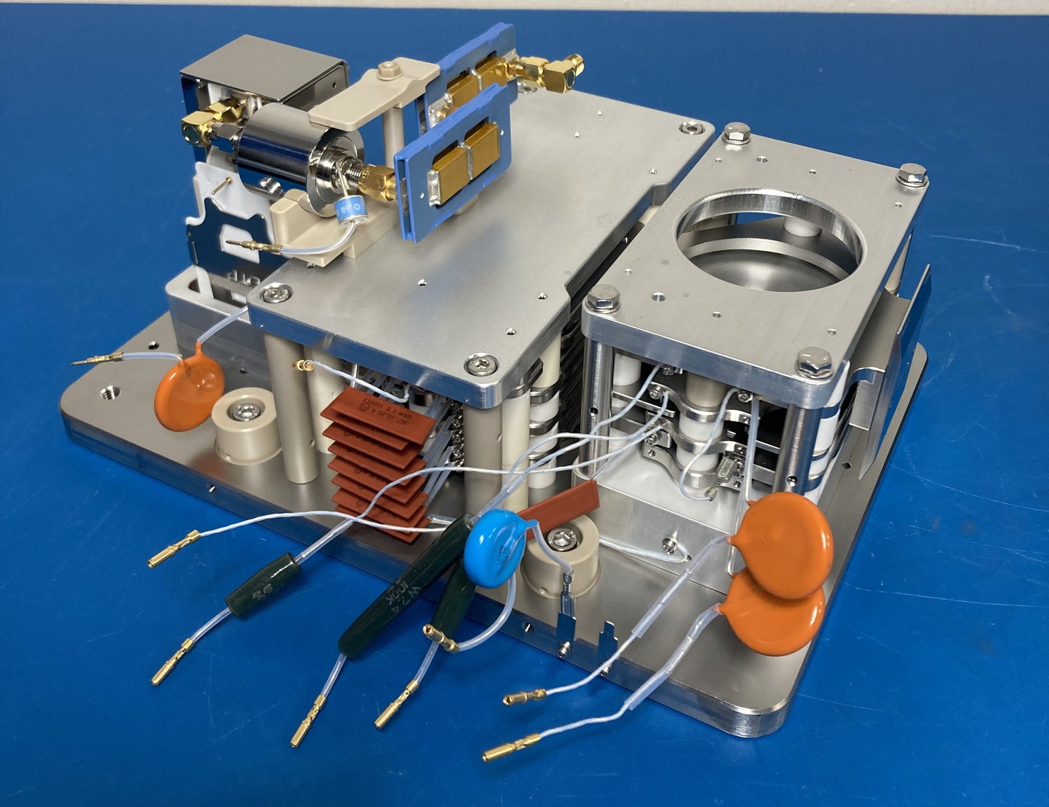 【RL-821】ウォーターズ Waters Synapt G2 QuanTof Reflectron Assembly