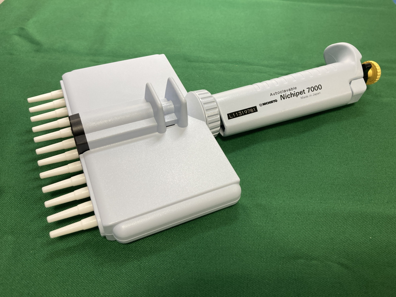 【RL-836】ニチリョー NICHIRYO マルチチャンネルデジタルマイクロピペット Nichipet 7000 12連 5-50uL