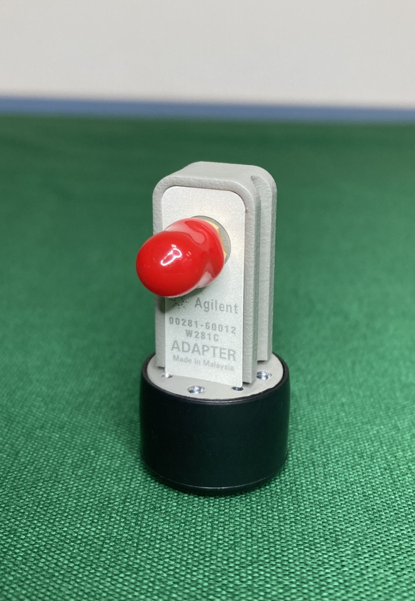 【RL-845】アジレント Agilent 導波管－1.0 mm(メス)アダプタ WR-10 Wバンド 75〜110 GHz W281C 美品！