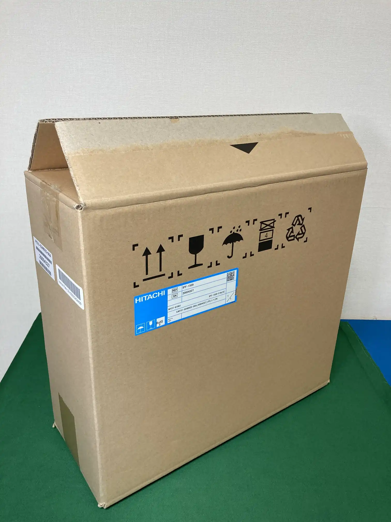 【RL-911】日立 Hitachi 医療・産業用LCDモニター IPF-1509 ☆新品・未使用品・希少・スペア☆