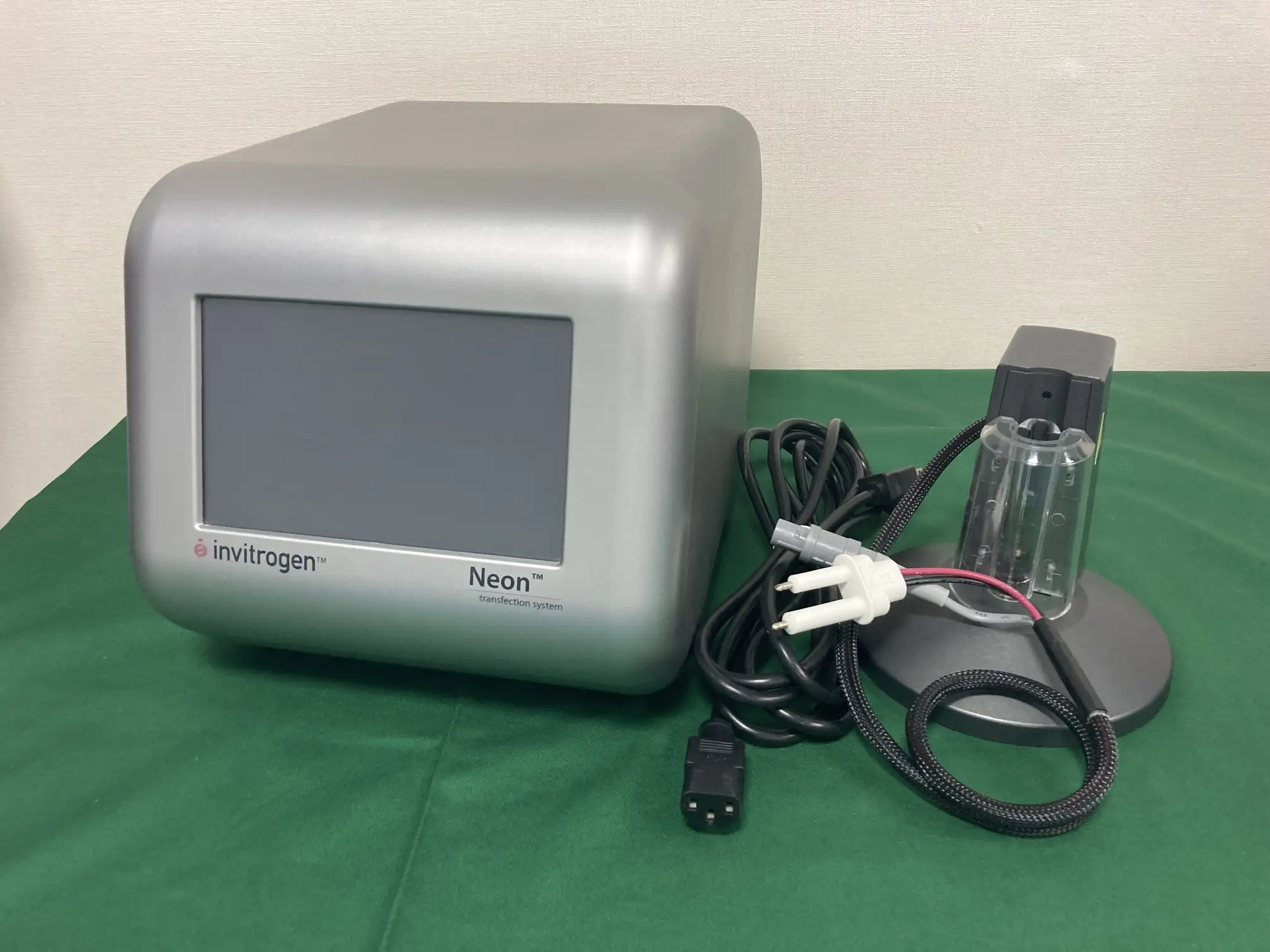 【RL-937】サーモフィッシャー Thermo Fisher Scientific 遺伝子導入装置 MPK5000 タッチパネル正常！